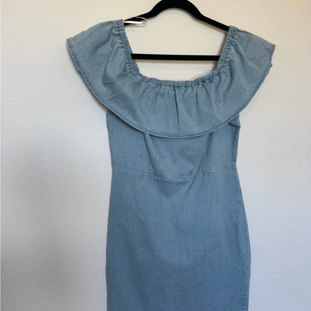 Lulu's Ruched Off-Shoulder Sundress - Picture 7 of 7